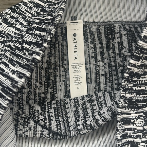Athleta |  Black & White Flurry Elemental Base Layer Tights Pants Size Medium - Picture 9 of 13
